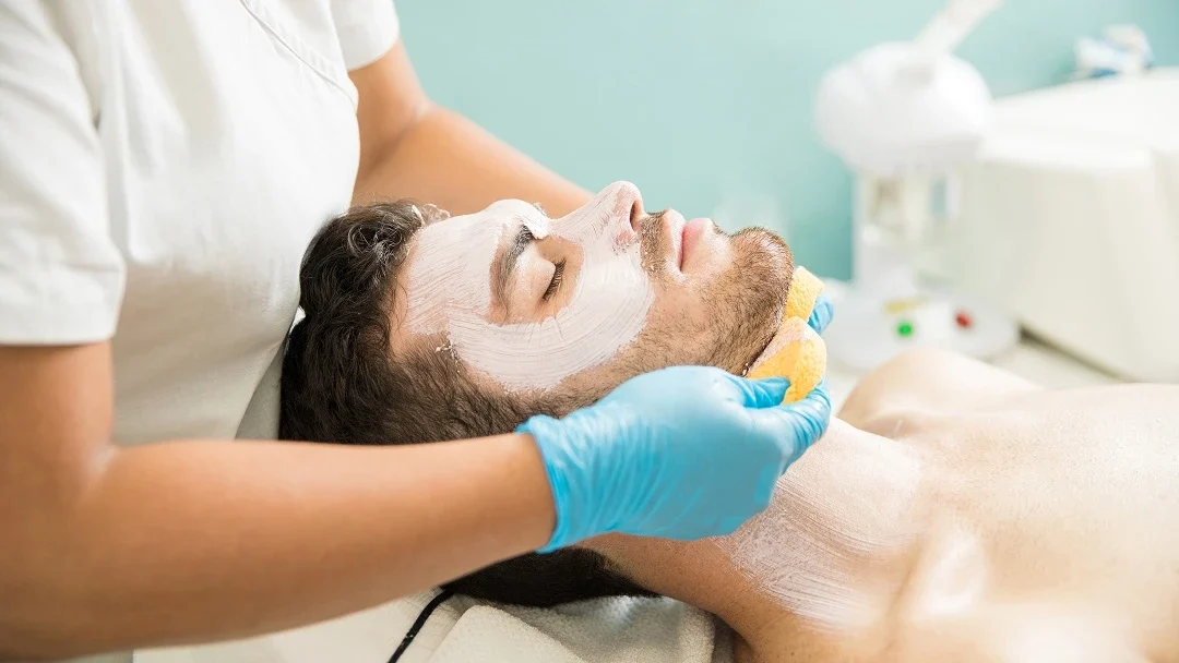 Soins-visage-premium-dans-barbershop-Terrebonne